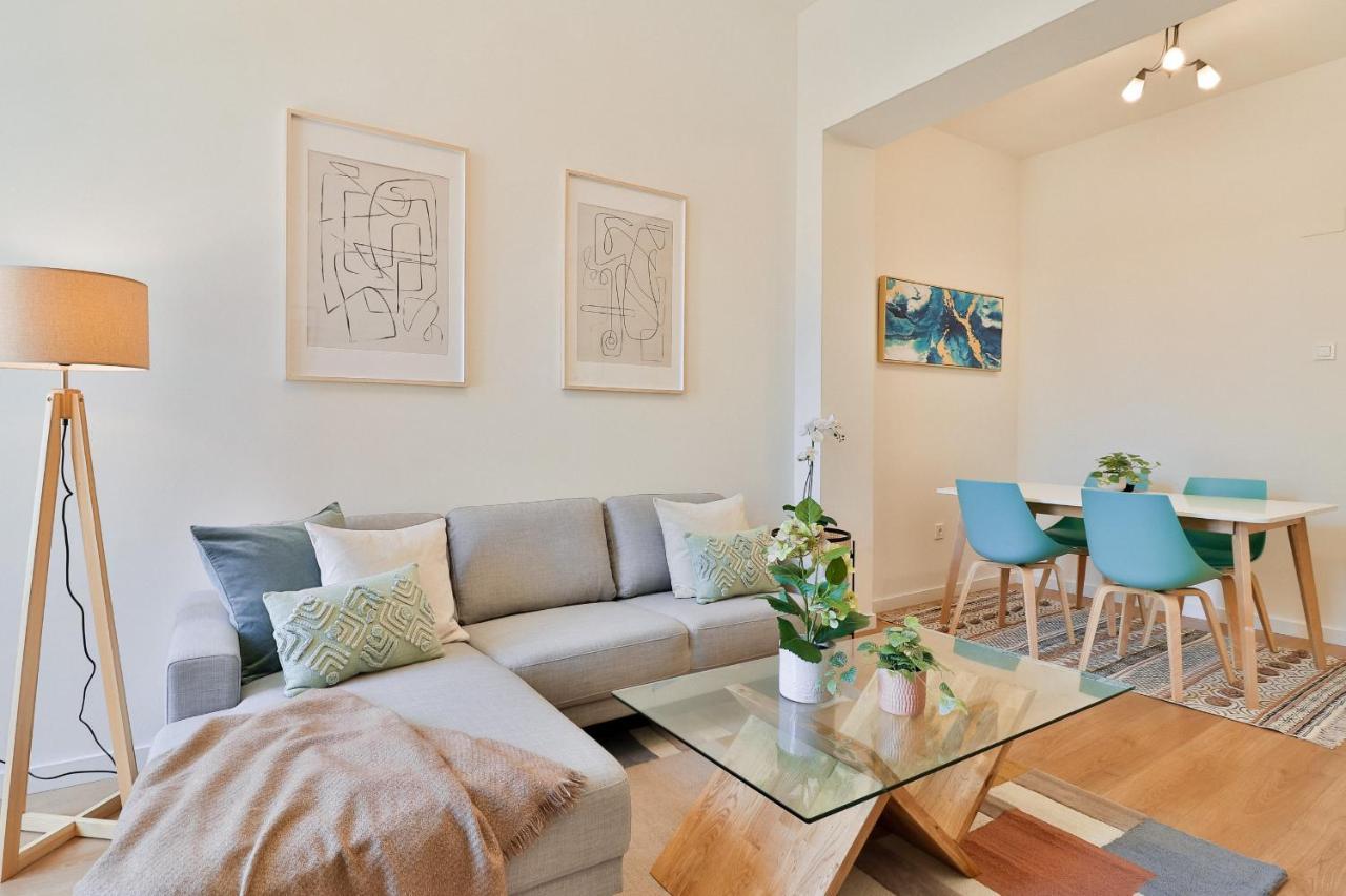 C74 - Marvelous 3 Bedroom Apartment In Historical Málaga Kültér fotó