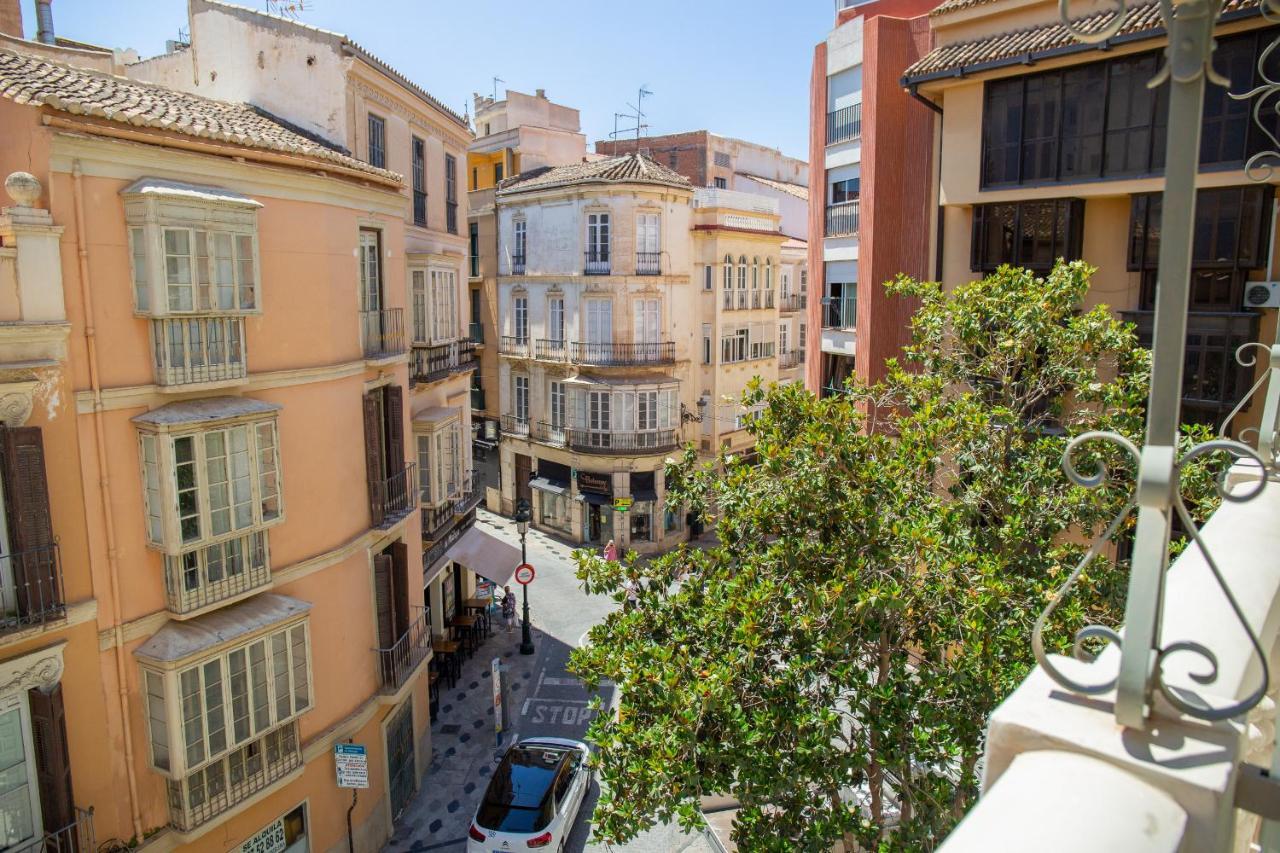 C74 - Marvelous 3 Bedroom Apartment In Historical Málaga Kültér fotó
